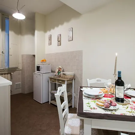 Charming Cavour Heart Of