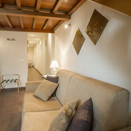 Apartment Charming Cavour Heart Of *