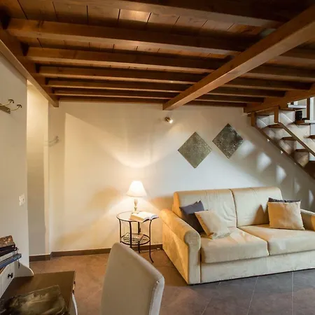 Charming Cavour Heart Of