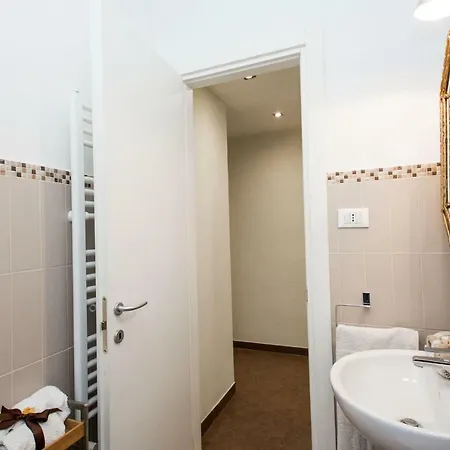 Charming Cavour Heart Of Apartment