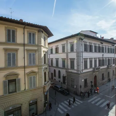 Charming Cavour Heart Of Apartment *