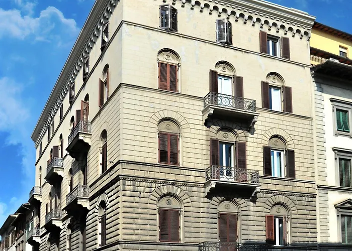 Charming Cavour Heart Of Φλωρεντία