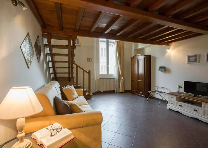 Διαμέρισμα Charming Cavour Heart Of