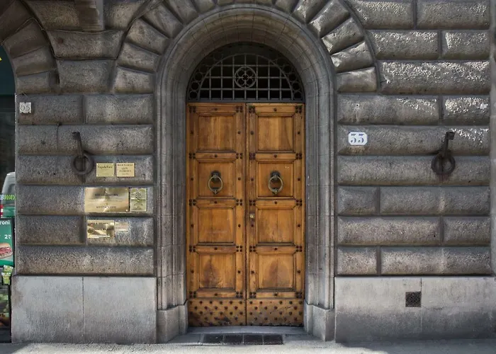 Charming Cavour Heart Of *