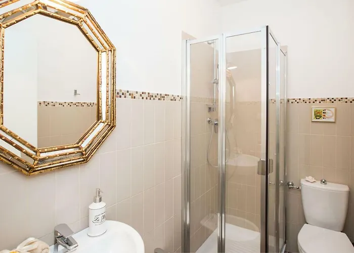 Charming Cavour Heart Of *